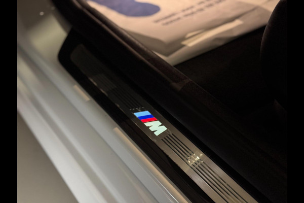 BMW 5 Serie Touring 530i xDrive M Sport | PANO | HUD | LED | SFEERVERLICHTING