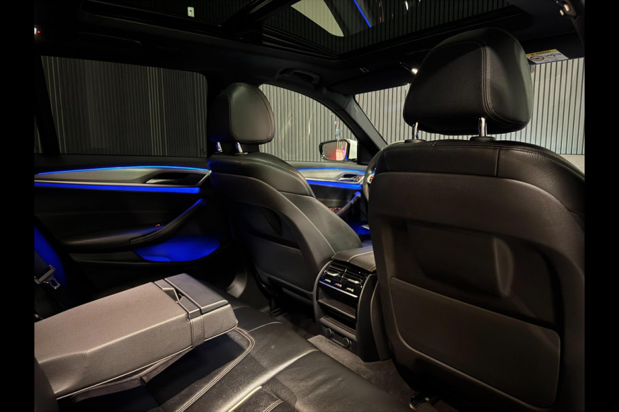 BMW 5 Serie Touring 530i xDrive M Sport | PANO | HUD | LED | SFEERVERLICHTING