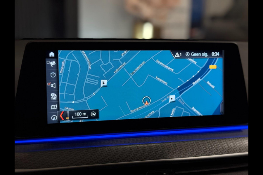 BMW 5 Serie Touring 530i xDrive M Sport | PANO | HUD | LED | SFEERVERLICHTING