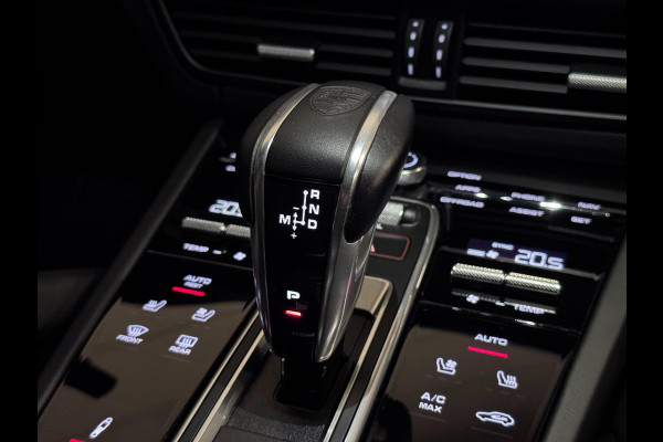 Porsche Cayenne Coupé 3.0 E-Hybrid | ORG. NL | SPORT DESIGN | PANO | TREKHAAK | HUD | SPORT CHRONO | LUCHTVERING