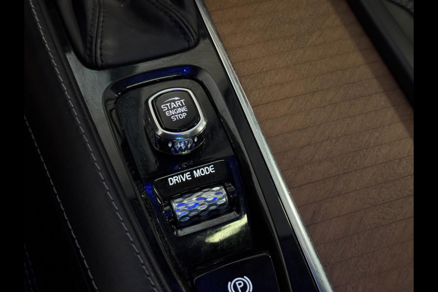 Volvo XC90 2.0 T5 AWD Inscription | PANO | LED | CAMERA | VOL!