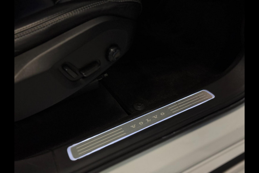 Volvo XC90 2.0 T5 AWD Inscription | PANO | LED | CAMERA | VOL!