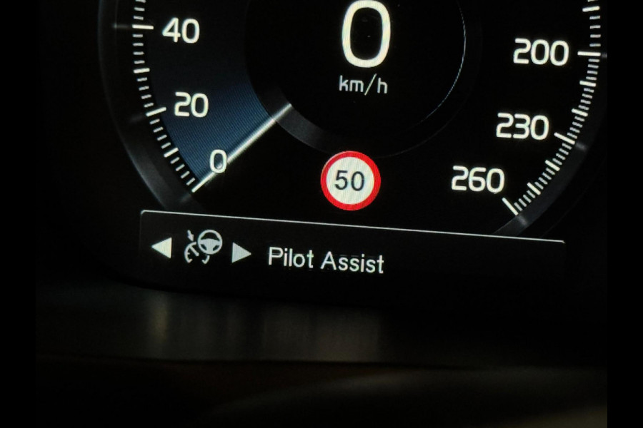 Volvo XC90 2.0 T5 AWD Inscription | PANO | LED | CAMERA | VOL!