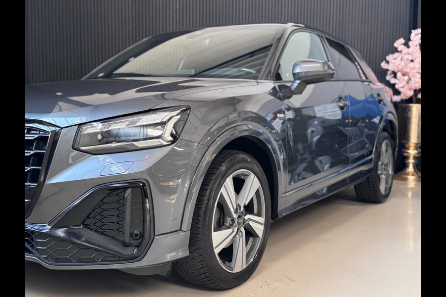 Audi Q2 35 TFSI 3X S-LINE | LED | CAMERA | CARPLAY