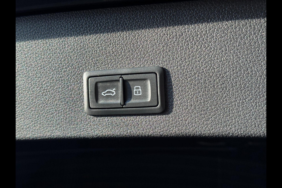 Audi Q2 35 TFSI 3X S-LINE | LED | CAMERA | CARPLAY