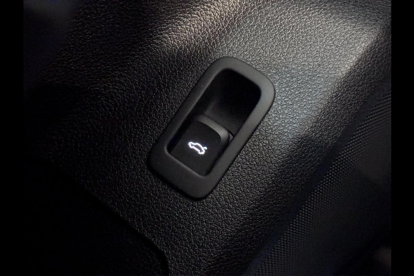 Audi Q2 35 TFSI 3X S-LINE | LED | CAMERA | CARPLAY