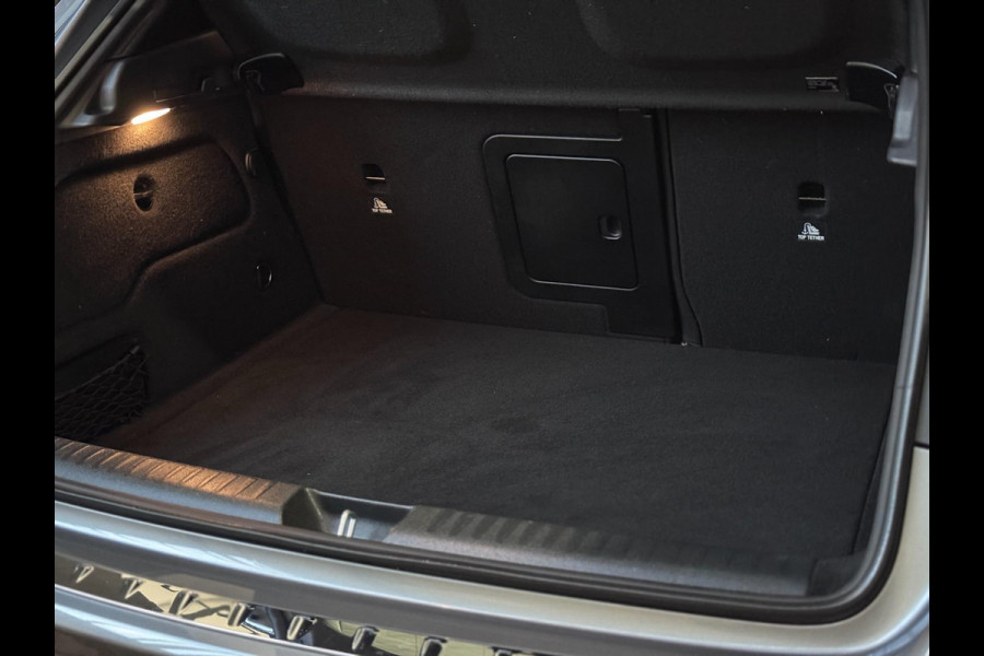 Mercedes-Benz GLA 180 AMG | NAP | PANO | CAMERA | NL AUTO