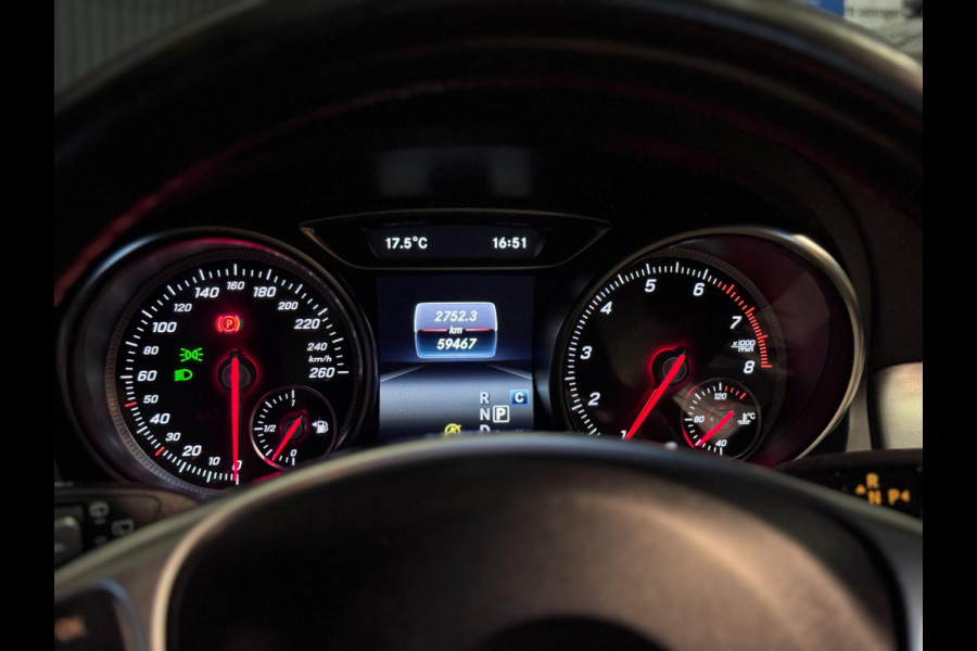 Mercedes-Benz GLA 180 AMG | NAP | PANO | CAMERA | NL AUTO