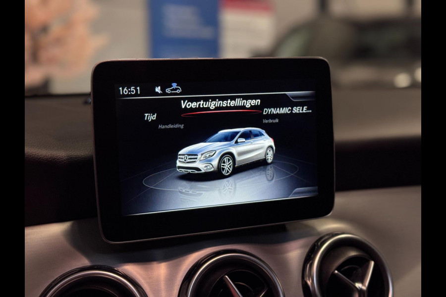 Mercedes-Benz GLA 180 AMG | NAP | PANO | CAMERA | NL AUTO