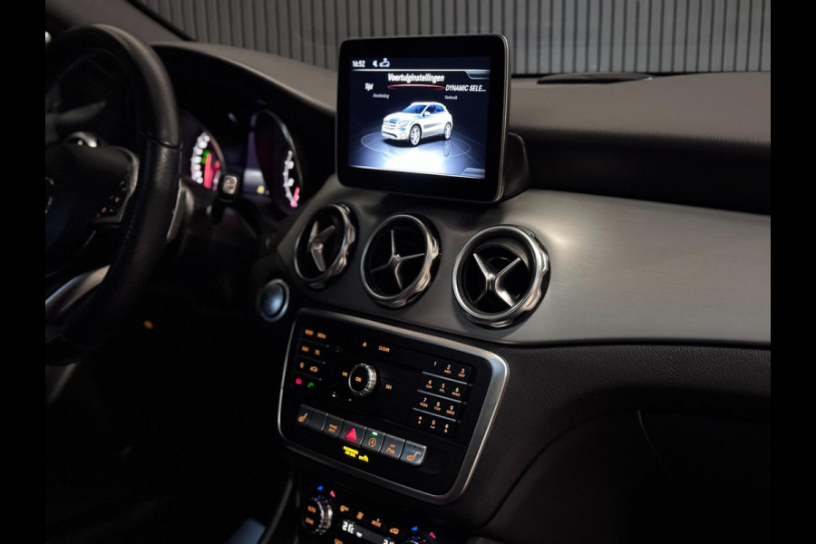 Mercedes-Benz GLA 180 AMG | NAP | PANO | CAMERA | NL AUTO