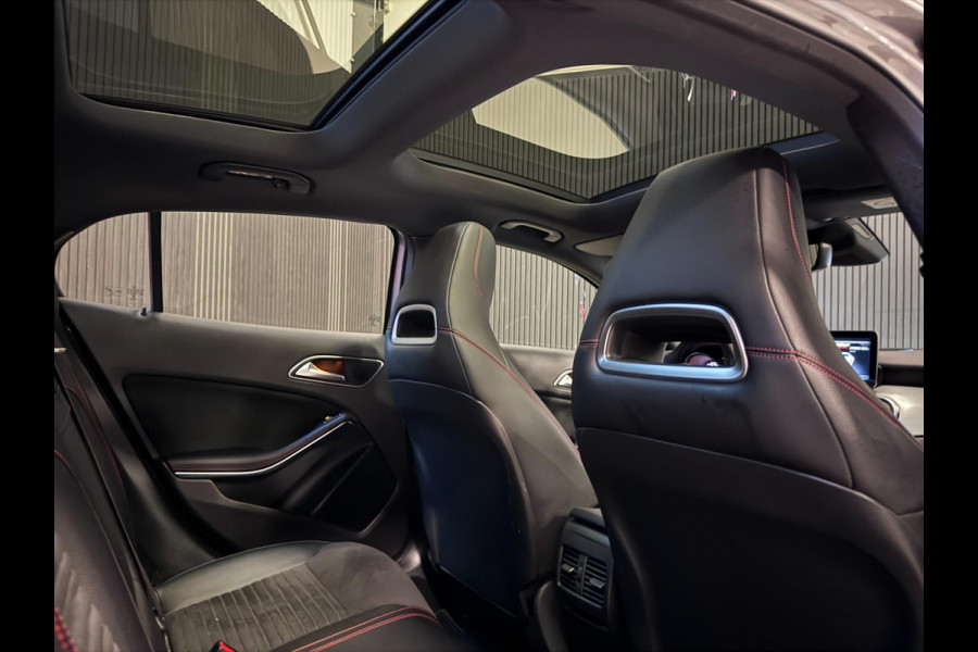 Mercedes-Benz GLA 180 AMG | NAP | PANO | CAMERA | NL AUTO