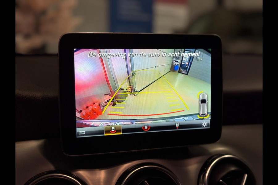 Mercedes-Benz GLA 180 AMG | NAP | PANO | CAMERA | NL AUTO