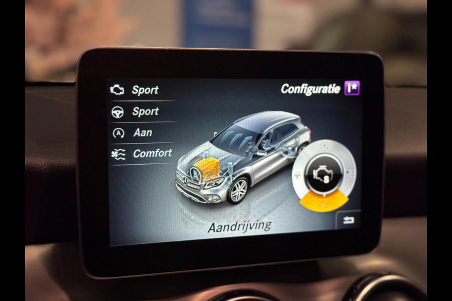 Mercedes-Benz GLA 180 AMG | NAP | PANO | CAMERA | NL AUTO