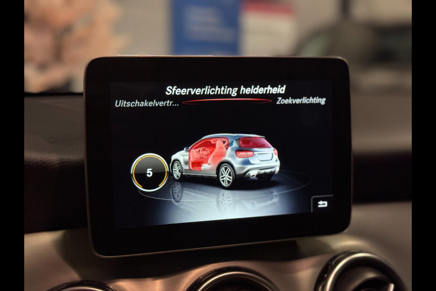 Mercedes-Benz GLA 180 AMG | NAP | PANO | CAMERA | NL AUTO