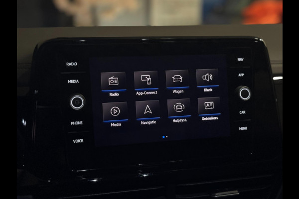 Volkswagen T-Roc 1.5 TSI R-Line DSG | PANO | IQ LIGHT | VIRTUAL | CAMERA