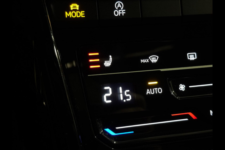 Volkswagen T-Roc 1.5 TSI R-Line DSG | PANO | IQ LIGHT | VIRTUAL | CAMERA