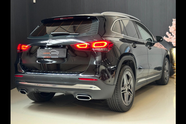 Mercedes-Benz GLA 180 AMG | LED | WIDESCREEN | TREKHAAK