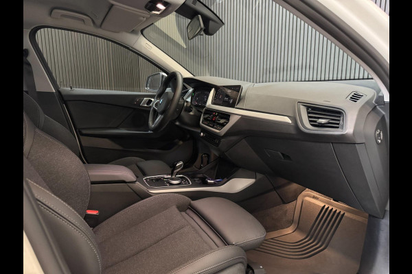 BMW 1-serie 120i | CAMERA | LED | STOELVERW. | 2024