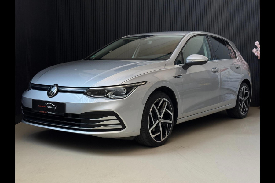 Volkswagen Golf 1.5 eTSI Style DSG | IQ LIGHT | CAMERA | SFEERVERLICHTING