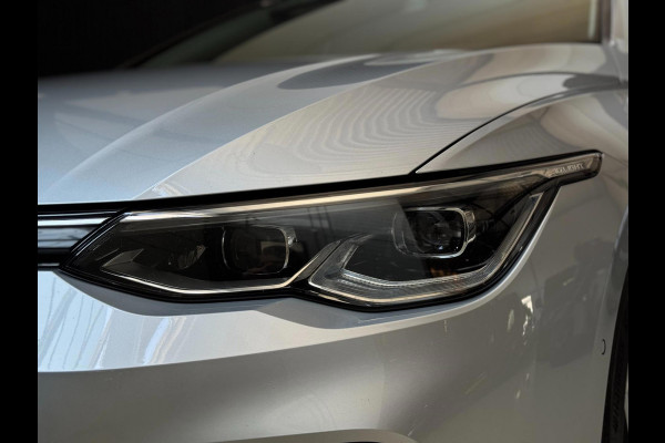 Volkswagen Golf 1.5 eTSI Style DSG | IQ LIGHT | CAMERA | SFEERVERLICHTING