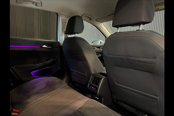 Volkswagen Golf 1.5 eTSI Style DSG | IQ LIGHT | CAMERA | SFEERVERLICHTING