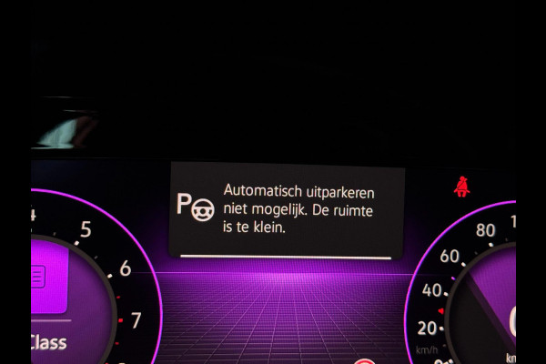 Volkswagen Golf 1.5 eTSI Style DSG | IQ LIGHT | CAMERA | SFEERVERLICHTING