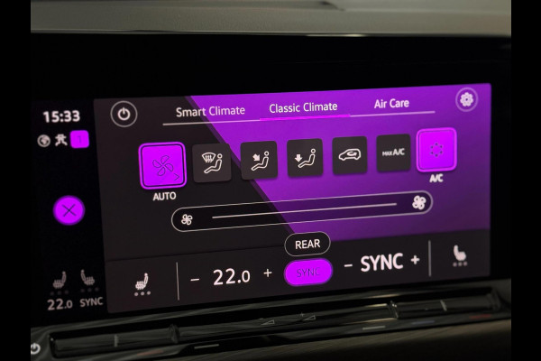 Volkswagen Golf 1.5 eTSI Style DSG | IQ LIGHT | CAMERA | SFEERVERLICHTING