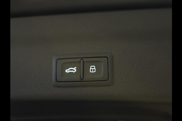 Audi A6 Avant 55 TFSI e S-Line quattro Competition | RS STOELEN | CARBON INLEG | 360 CAM