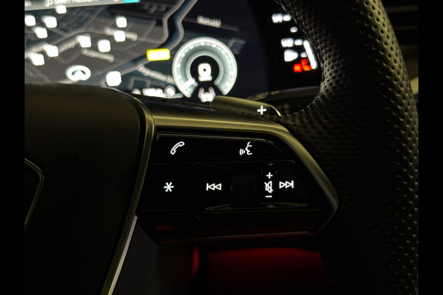 Audi A6 Avant 55 TFSI e S-Line quattro Competition | RS STOELEN | CARBON INLEG | 360 CAM