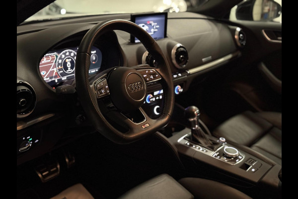 Audi S3 Sportback 2.0 TFSI S3 quattro | PANO | KUIPSTOELEN | MATRIX LED