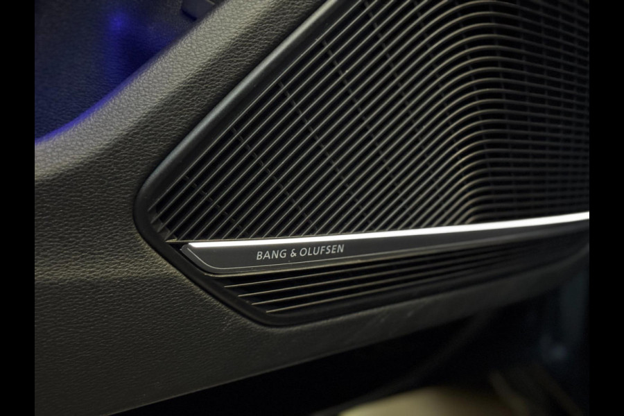 Audi S4 3.0 TDI quattro CARBON | ALCANTARA | RS STOELEN