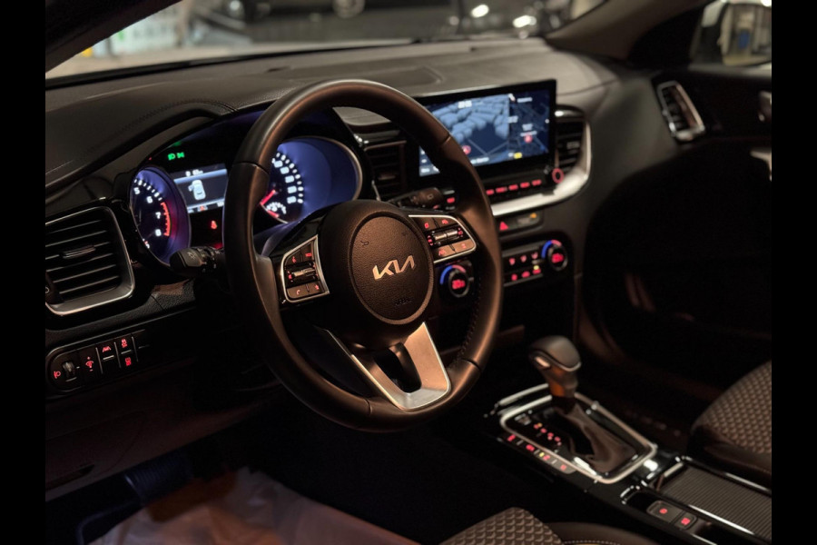 Kia Xceed 1.5 T-GDi DynamicLine | LED | NAVI | CARPLAY | NIEUWSTAAT