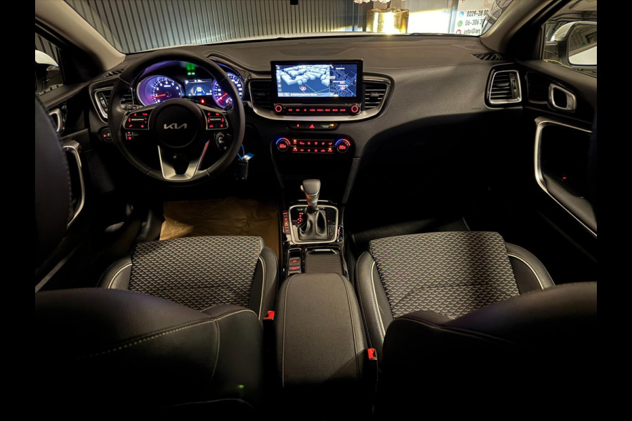 Kia Xceed 1.5 T-GDi DynamicLine | LED | NAVI | CARPLAY | NIEUWSTAAT