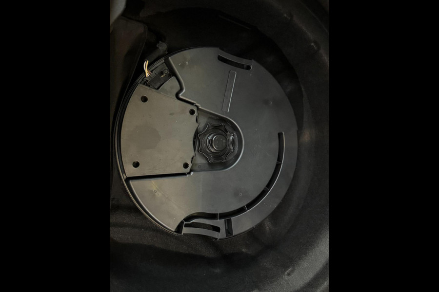 Volkswagen GOLF Variant 1.5 TSI R-Line | PANO | HARMAN KARDON | IQ LIGHT | VOL!