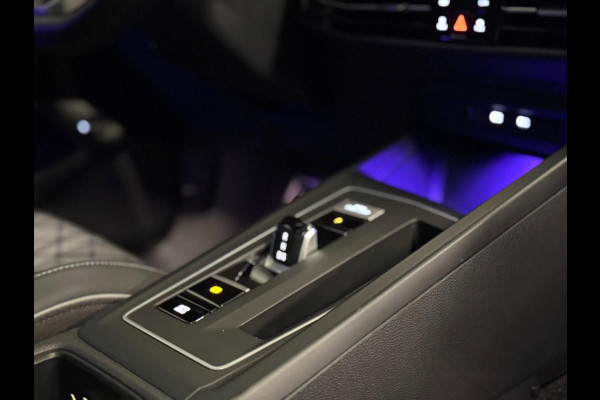 Volkswagen GOLF Variant 1.5 TSI R-Line | PANO | HARMAN KARDON | IQ LIGHT | VOL!