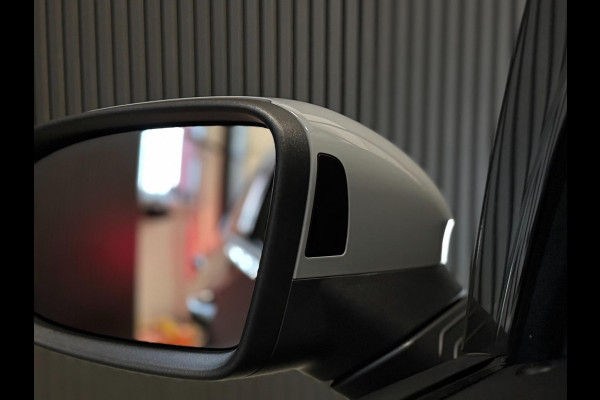 Volkswagen GOLF Variant 1.5 TSI R-Line | PANO | HARMAN KARDON | IQ LIGHT | VOL!