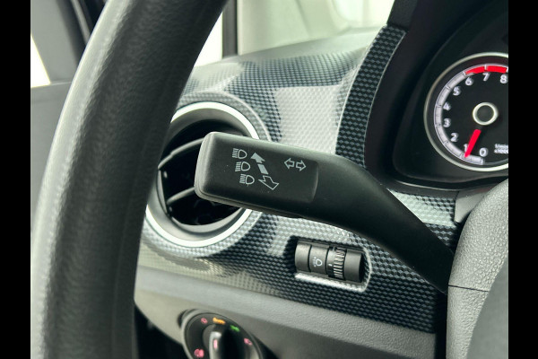 Volkswagen up! 1.0 BMT move up! Airco DAB+ Radio 5-DRS Elektrische ramen Centrale vergrendeling Stoel in hoogte verstelbaar