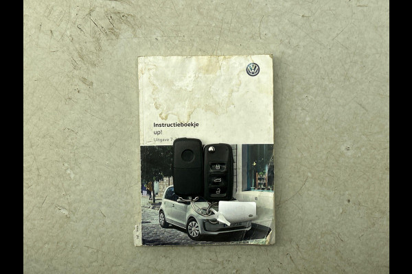 Volkswagen up! 1.0 BMT move up! Airco DAB+ Radio 5-DRS Elektrische ramen Centrale vergrendeling Stoel in hoogte verstelbaar