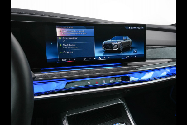 BMW i7 eDrive50 106 kWh M-Sportpack [ 3-Fase ] {SOH-97%} (INCL.BTW) *PANO | HEAD-UP | LUXURY-LEATHER | FULL-LED | BLIND-SPOT | BOWERS&WILKINS | MEMORY-PACK | TOP-VIEW | VENTILATED/HEATED-COMFORTSEATS | SOFT-CLOSE | WIDE-SREEN-DIGICOCKPIT | KEYLESS