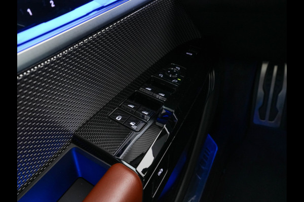 BMW i7 eDrive50 106 kWh M-Sportpack [ 3-Fase ] {SOH-97%} (INCL.BTW) *PANO | HEAD-UP | LUXURY-LEATHER | FULL-LED | BLIND-SPOT | BOWERS&WILKINS | MEMORY-PACK | TOP-VIEW | VENTILATED/HEATED-COMFORTSEATS | SOFT-CLOSE | WIDE-SREEN-DIGICOCKPIT | KEYLESS