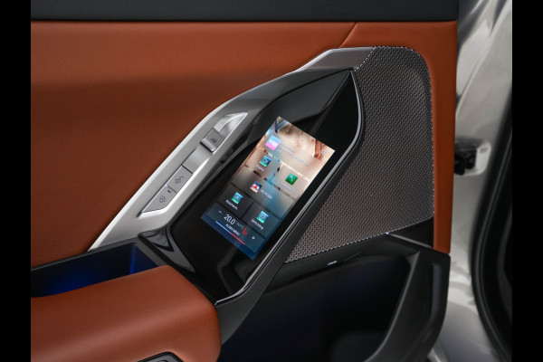 BMW i7 eDrive50 106 kWh M-Sportpack [ 3-Fase ] {SOH-97%} (INCL.BTW) *PANO | HEAD-UP | LUXURY-LEATHER | FULL-LED | BLIND-SPOT | BOWERS&WILKINS | MEMORY-PACK | TOP-VIEW | VENTILATED/HEATED-COMFORTSEATS | SOFT-CLOSE | WIDE-SREEN-DIGICOCKPIT | KEYLESS