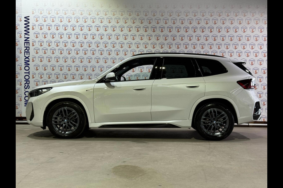BMW X1 SDrive18i/M-SPORT/PANO/HARMAN KARDON/CAMERA/MEMORY/PILOT ASIST
