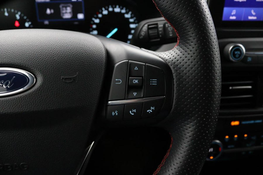 Ford FOCUS Wagon 1.0 EcoBoost ST Line*ECC*CRUISE*NAVI*CAM*