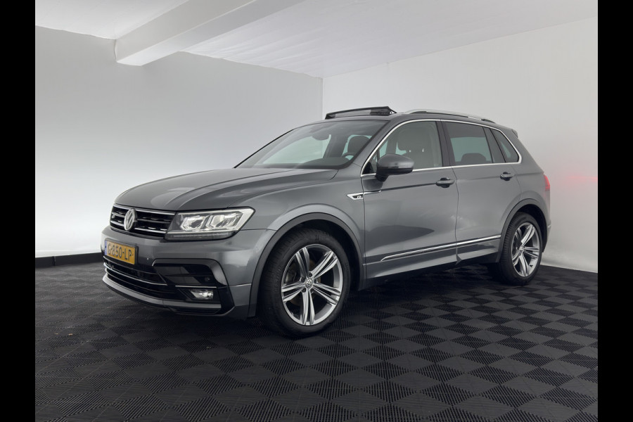 Volkswagen Tiguan 1.5 TSI R-Line Comfortline Business (INCL-BTW) *PANO | FULL-LED | ADAPTIVE-CRUISE | DIGI-COCKPIT | HEATED-COMFORTSEATS | NAV-FULLMAP | DAB+ | TOWBAR | PRIVACY-GLASS | ECC | PDC | 19''ALU*
