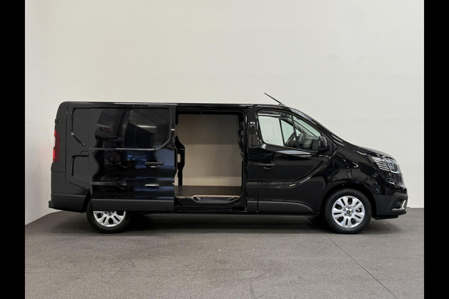 Renault Trafic 2.0 Blue dCi 150 EDC T30 L2H1 Advance Navigatie Airco Lichtmetalen velgen Betimmering Trekhaak Camera Parkeer sensoren Dab