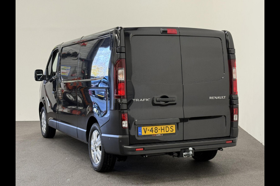 Renault Trafic 2.0 Blue dCi 150 EDC T30 L2H1 Advance Navigatie Airco Lichtmetalen velgen Betimmering Trekhaak Camera Parkeer sensoren Dab