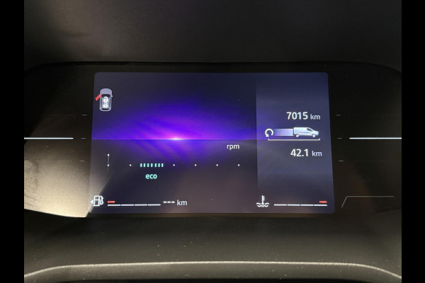 Renault Trafic 2.0 Blue dCi 150 EDC T30 L2H1 Advance Navigatie Airco Lichtmetalen velgen Betimmering Trekhaak Camera Parkeer sensoren Dab