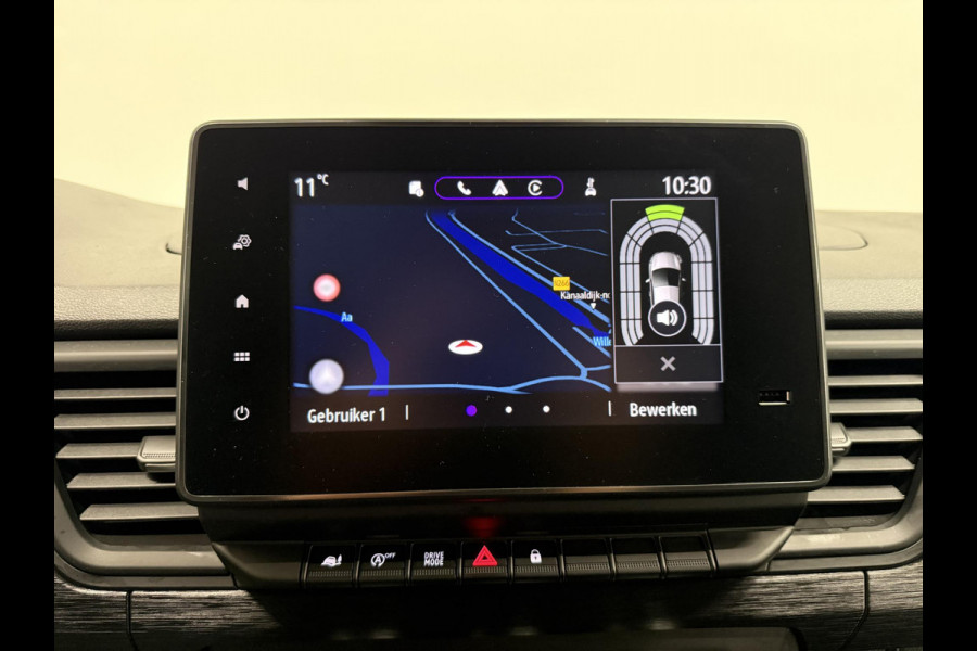 Renault Trafic 2.0 Blue dCi 150 EDC T30 L2H1 Advance Navigatie Airco Lichtmetalen velgen Betimmering Trekhaak Camera Parkeer sensoren Dab