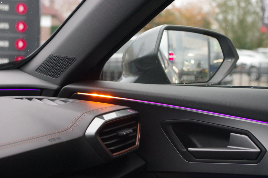 CUPRA Formentor 1.4 e-Hybrid VZ 245 PK Performance PHEV, Trekhaak, Stuur-Startknop, Memory, Winterpakket, Carplay