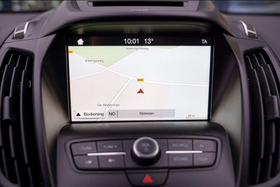 Ford Kuga 1.5 EcoBoost Titanium|Prijs rijklaar incl. 12 mnd garantie| Trekhaak Navi PDC Stoel en stuurverwarming Carplay